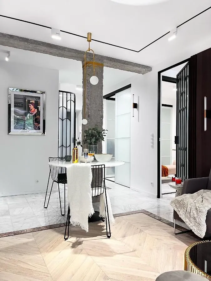 Design+Luxus Apartment Im Zentrum! +Netflix Warszawa