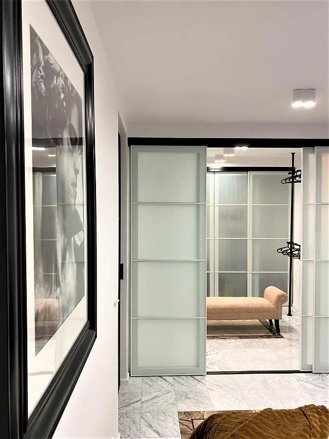 Design+Luxus Apartment Im Zentrum! +Netflix Warszawa 0*,