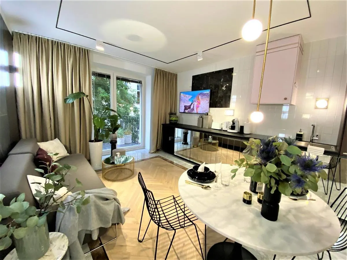 Design+Luxus Apartment Im Zentrum! +Netflix Warszawa