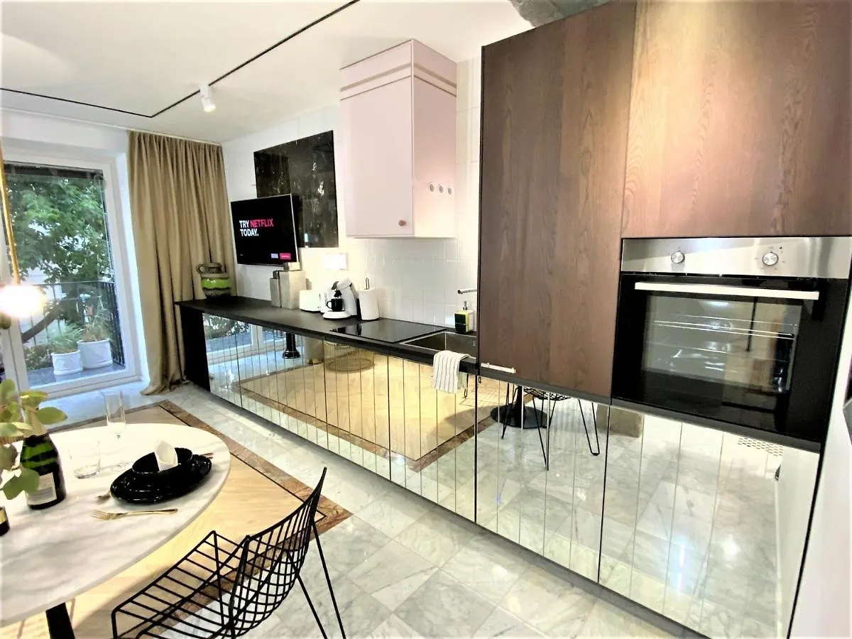 Design+Luxus Apartment Im Zentrum! +Netflix Warszawa