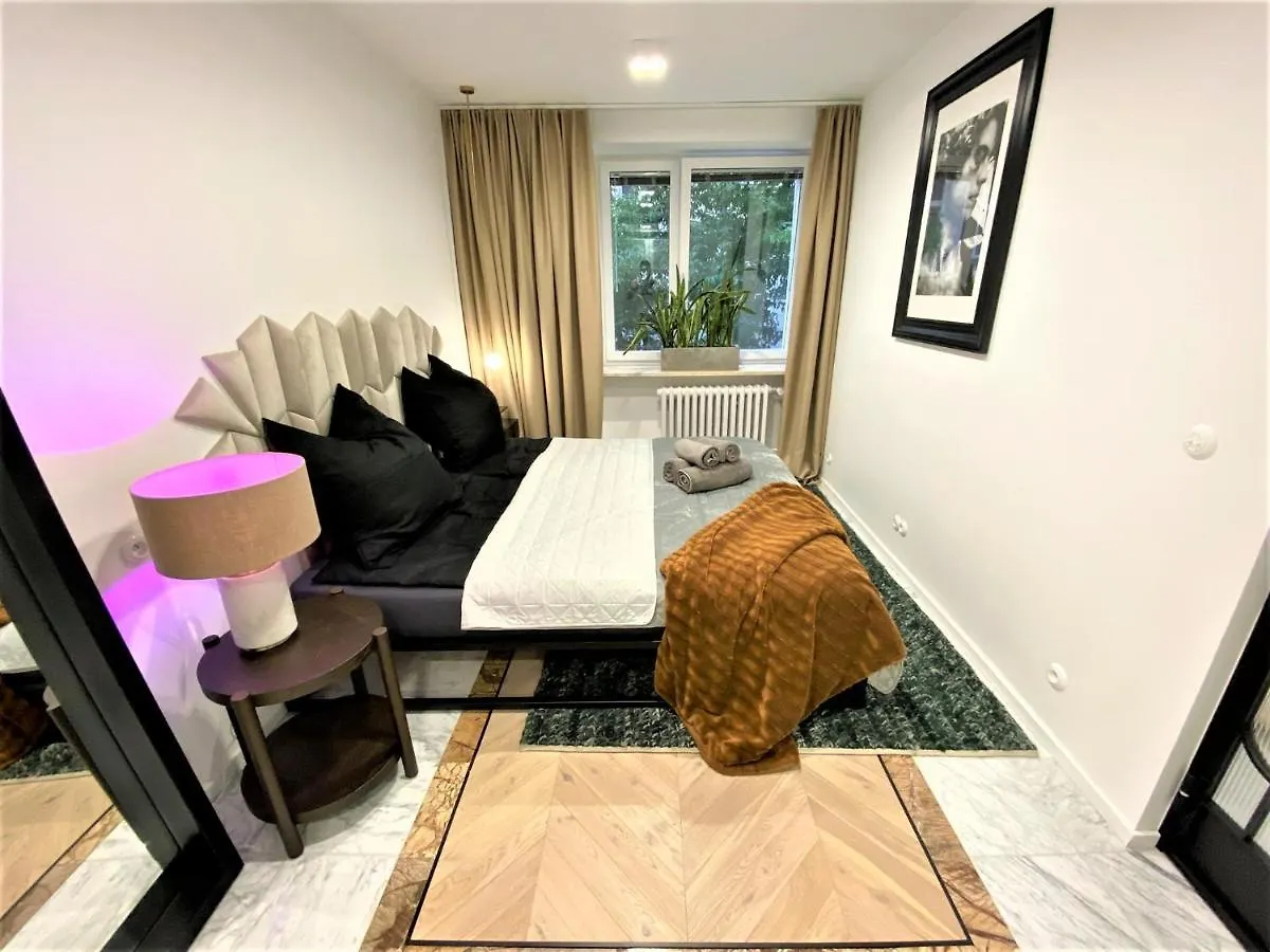 Design+Luxus Apartment Im Zentrum! +Netflix Warszawa