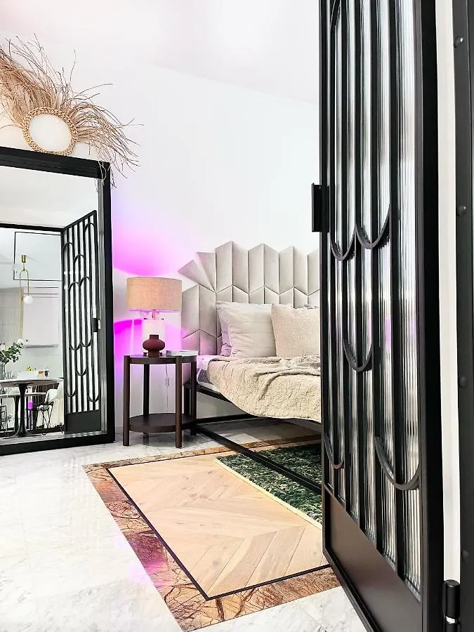 Design+Luxus Apartment Im Zentrum! +Netflix Warsaw