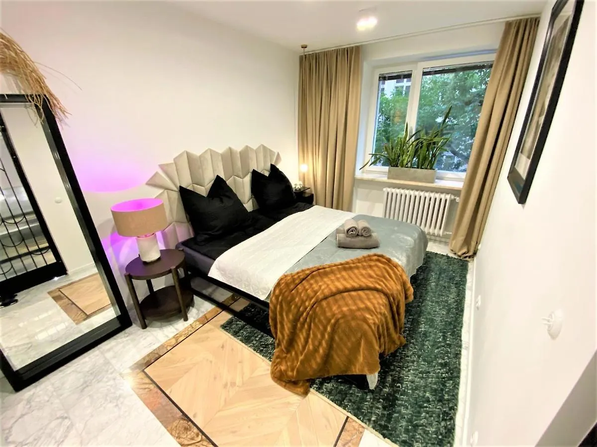 Design+Luxus Apartment Im Zentrum! +Netflix contacts