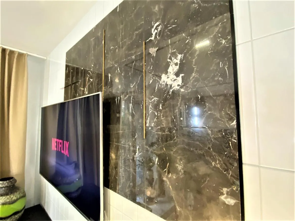 Design+Luxus Apartment Im Zentrum! +Netflix Warsaw